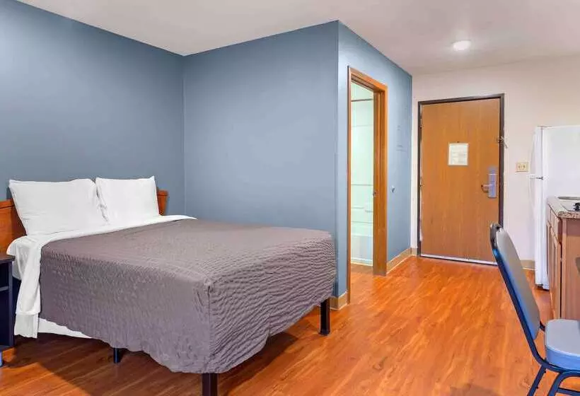 هتل Extended Stay America Select Suites  Fayetteville  Fort Bragg