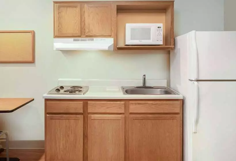 هتل Extended Stay America Select Suites  Fayetteville  Fort Bragg