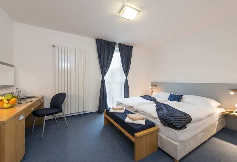 Hotel Felicity Garni