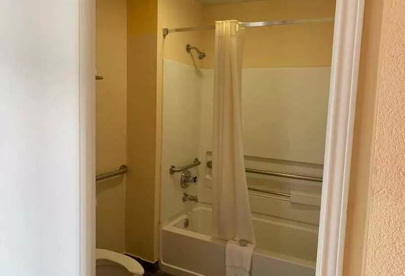 Отель Key West Inn Chatsworth