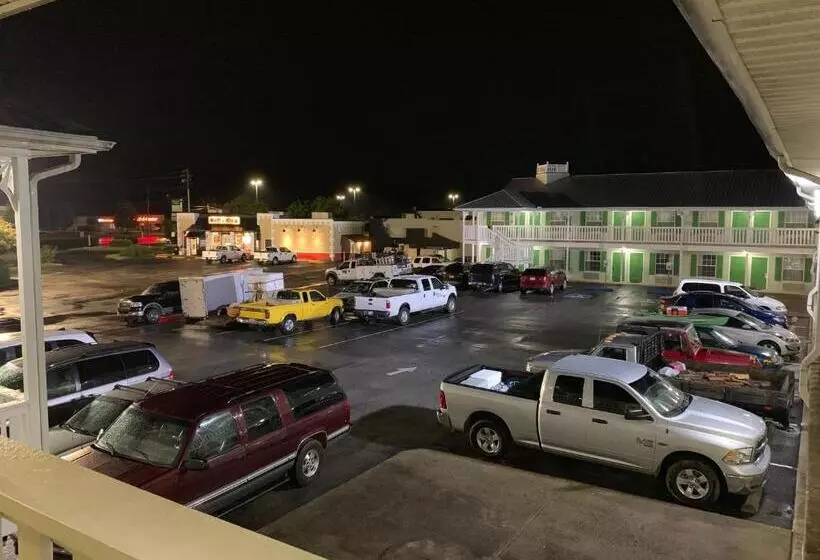 Отель Key West Inn Chatsworth