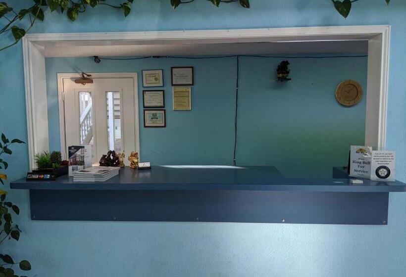 호텔 Key West Inn Chatsworth