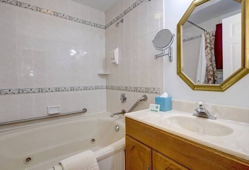 ホテル Mira Monte Inn & Suites