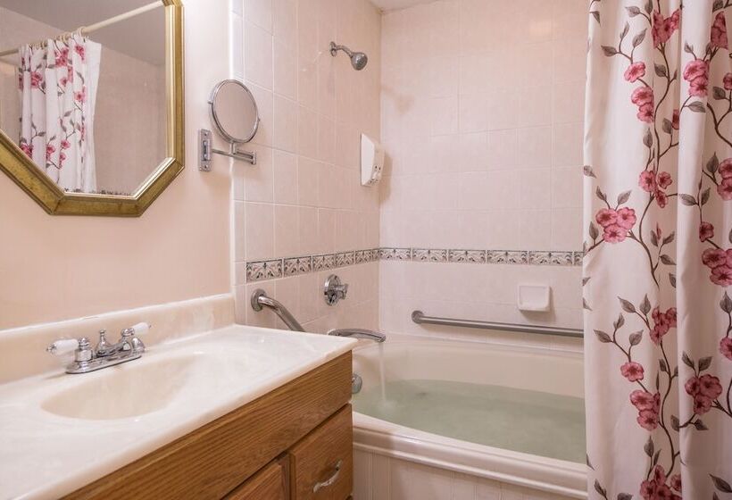 ホテル Mira Monte Inn & Suites