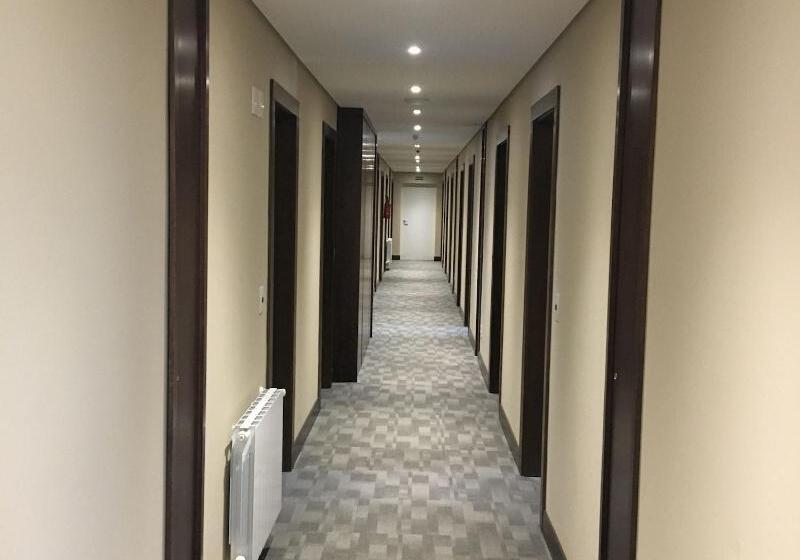 هتل Monte Felice Bosque