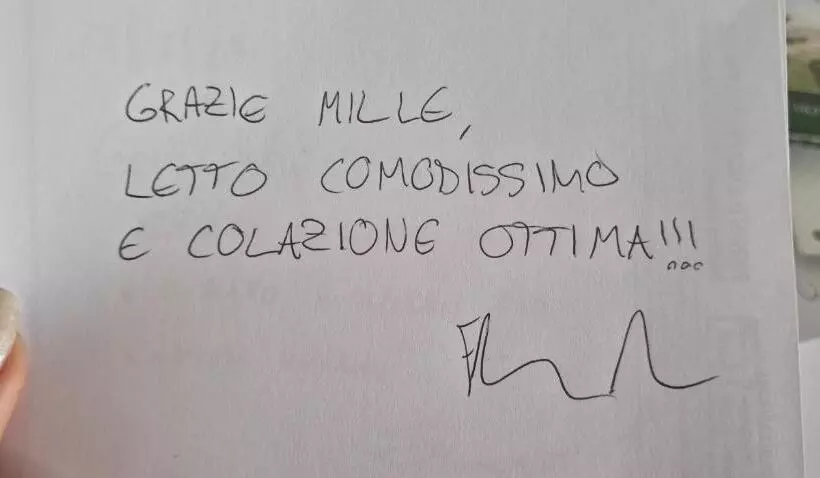 تختخواب و صبحانه Monstera Room Vicino Al Centro