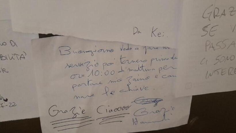 تختخواب و صبحانه Monstera Room Vicino Al Centro