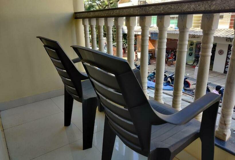 בית מלון כפרי Prakash Holiday Inn