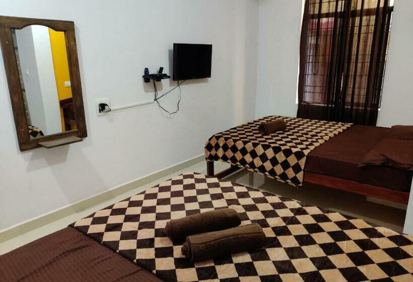 בית מלון כפרי Prakash Holiday Inn