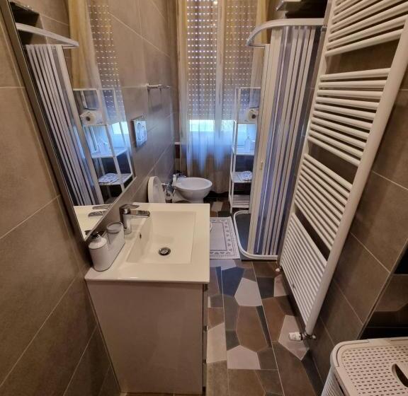 פנסיון Alloggio Liberty