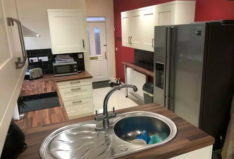 The Little Hexthorpe House