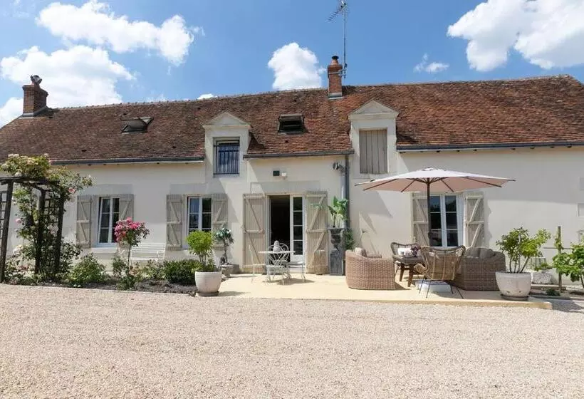 Aamiaismajoitus (B&B) Le Clos Des Roses Chambres Et Tables D Hôtes