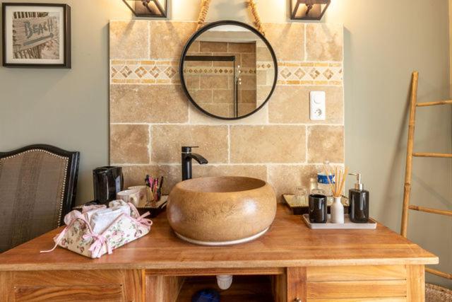 Bed and Breakfast Le Clos Des Roses Chambres Et Tables D Hôtes