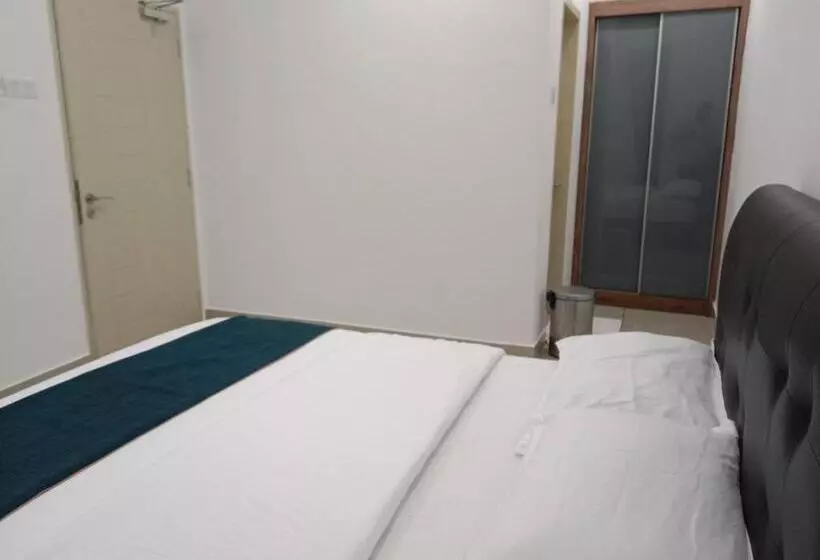 Hotelli Capital O 90614 Cvia Ummul