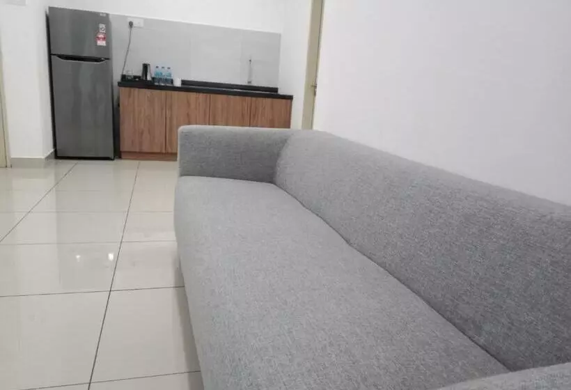 Hotelli Capital O 90614 Cvia Ummul