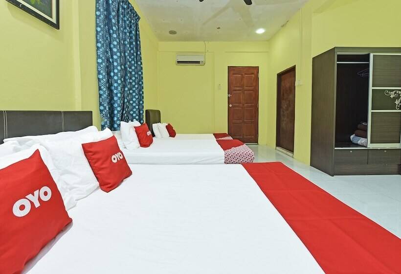 Hôtel Oyo 90601 Sabacraft & Lodge