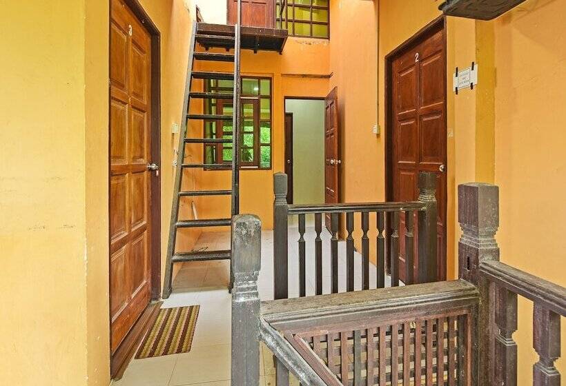 Hôtel Oyo 90601 Sabacraft & Lodge