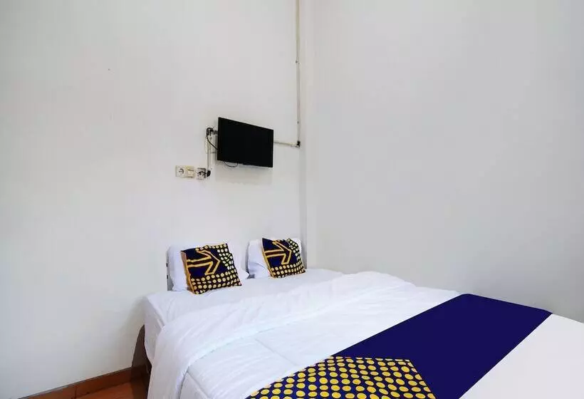 ホテル Spot On 91598 Oklahoma Homestay Syariah