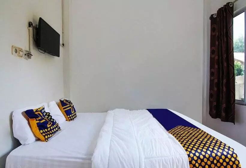 ホテル Spot On 91598 Oklahoma Homestay Syariah