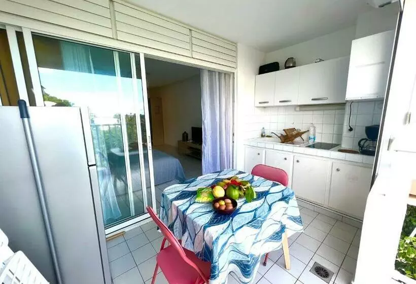 Le Studio 67 Vue Mer, Accès à La Plage Des Alizés