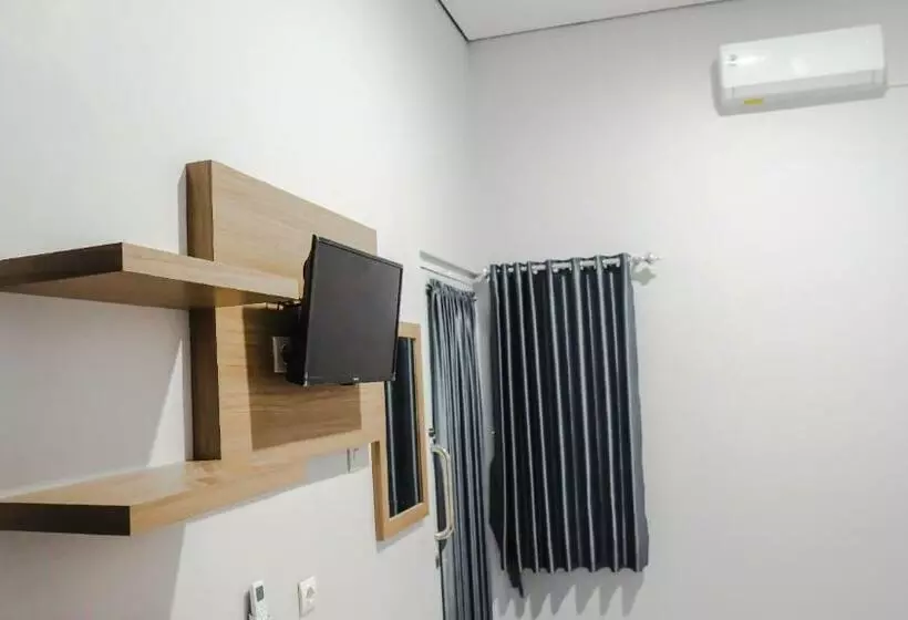 ペンション Sitiinggil Guest House Syariah