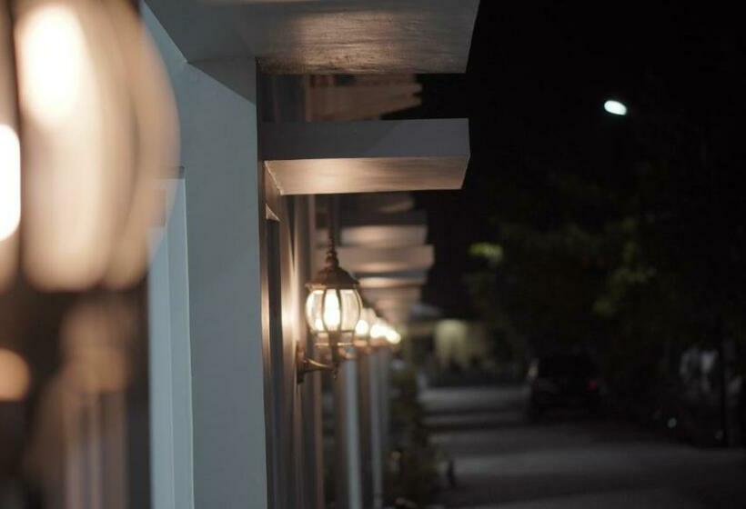 Pension Sitiinggil Guest House Syariah