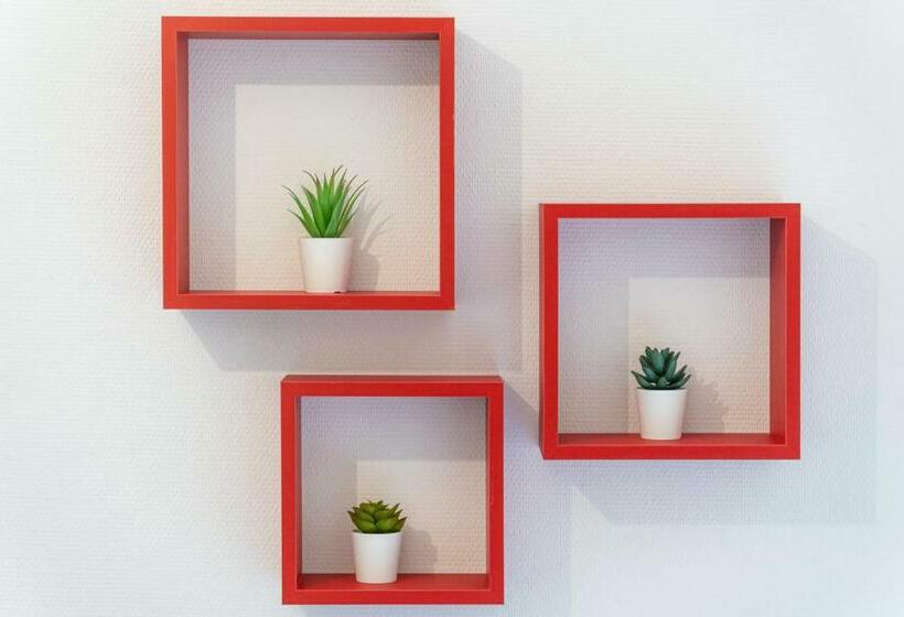 Guestready   Central Studio With Lake View