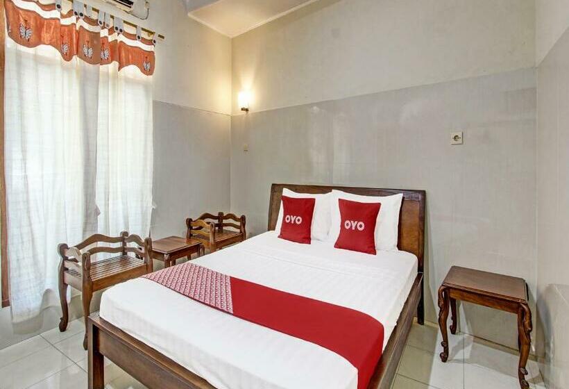 Отель Wisma Garuda Syariah Condoongcatur Mitra Reddoorz