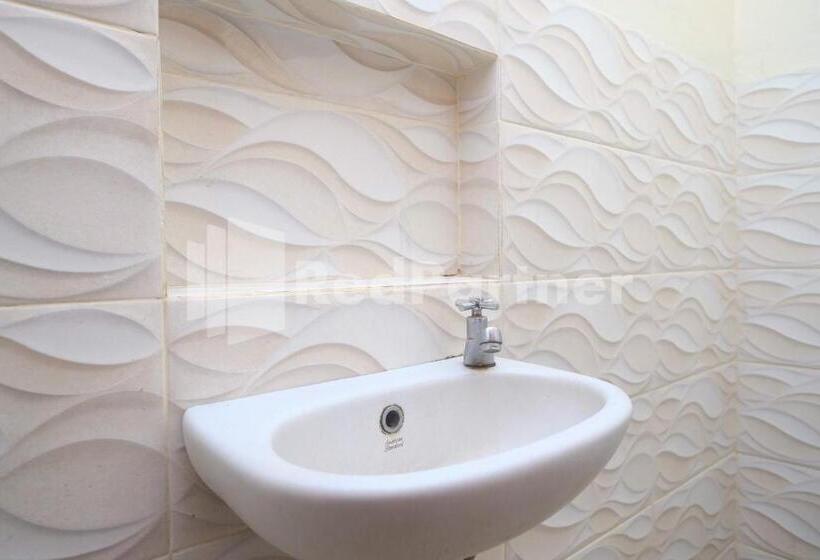 Отель Wisma Garuda Syariah Condoongcatur Mitra Reddoorz