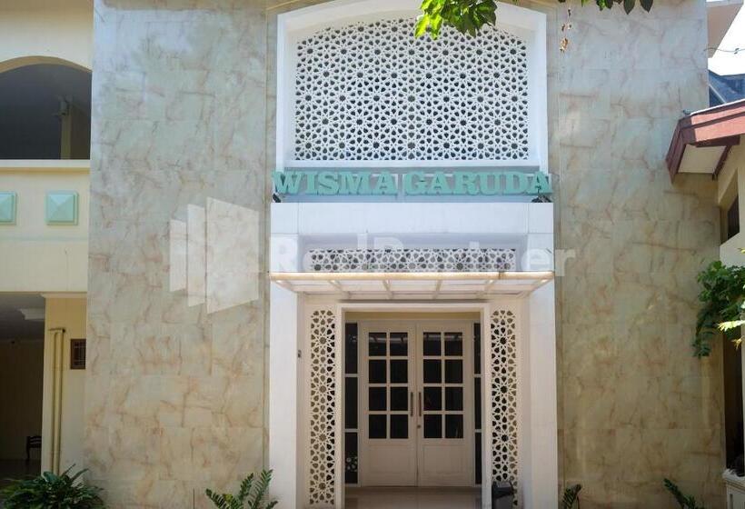 Отель Wisma Garuda Syariah Condoongcatur Mitra Reddoorz