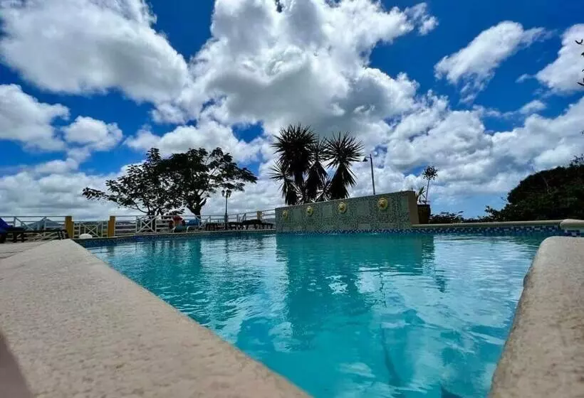 Kay Nou Apartments