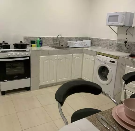 Kay Nou Apartments