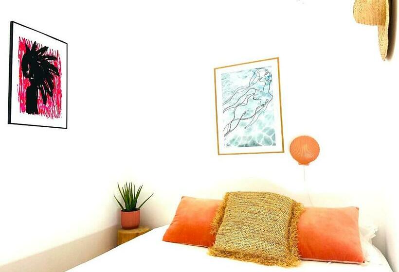 Villa Dali + 3 Chambres + Piscine + 800m Plage. Unique