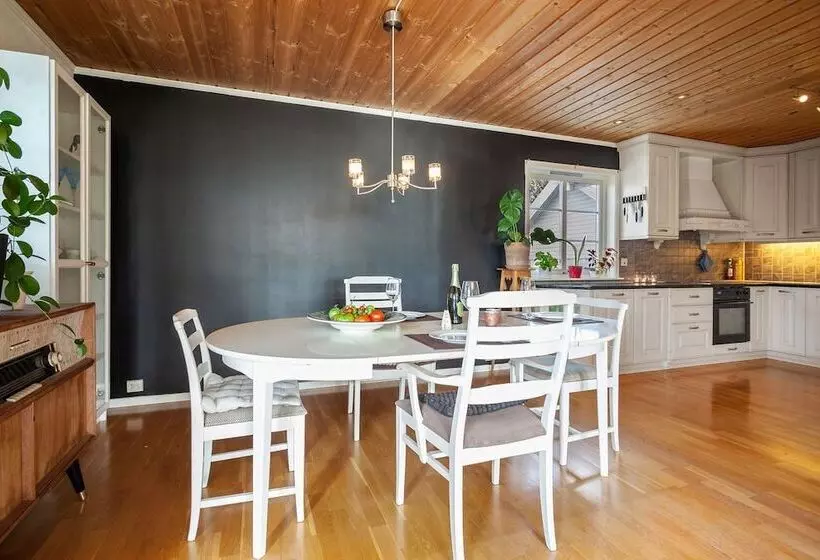 Aamiaismajoitus (B&B) Klara