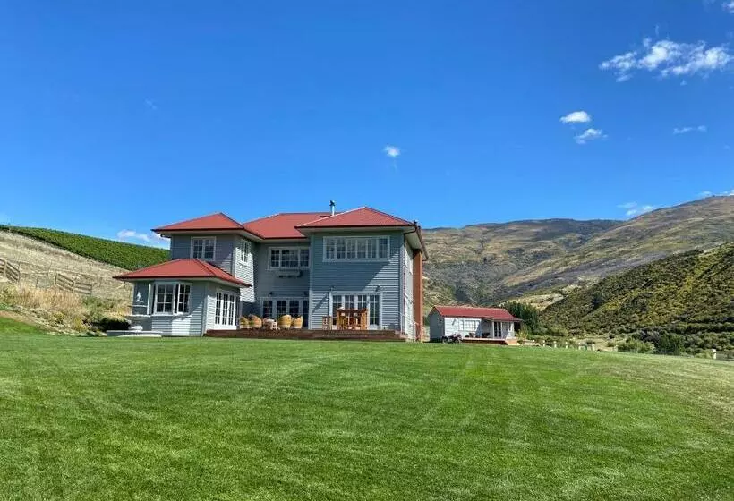ベッドアンドブレックファースト Rose Creek Cottage
