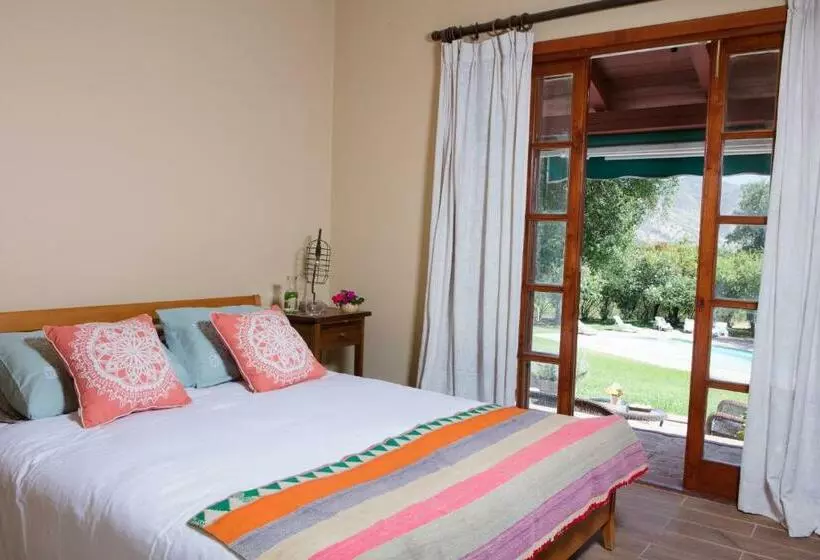 ベッドアンドブレックファースト Viña Kankura