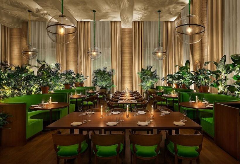 فندق The Tampa Edition