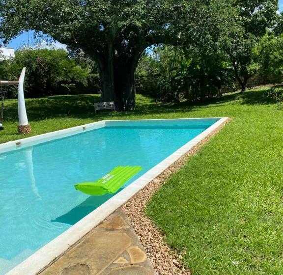 پانسیون Malindivillabaobab