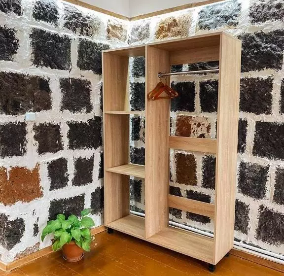 پانسیون Unoyan Guest House