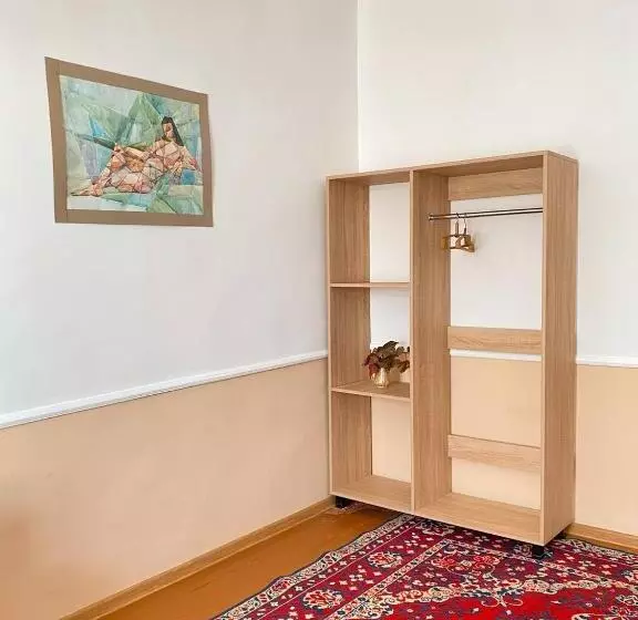 پانسیون Unoyan Guest House
