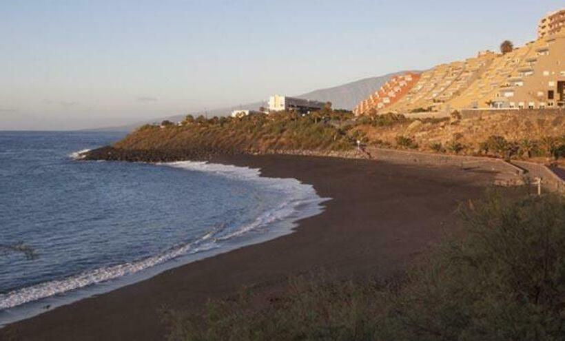 Casa Adosada De Lujo Con Piscina Y Vistas Al Mar