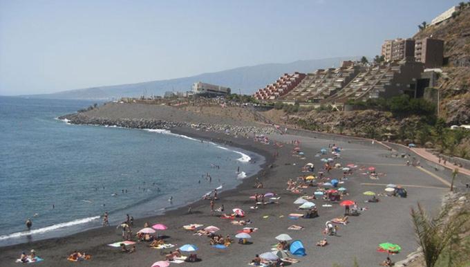 Casa Adosada De Lujo Con Piscina Y Vistas Al Mar