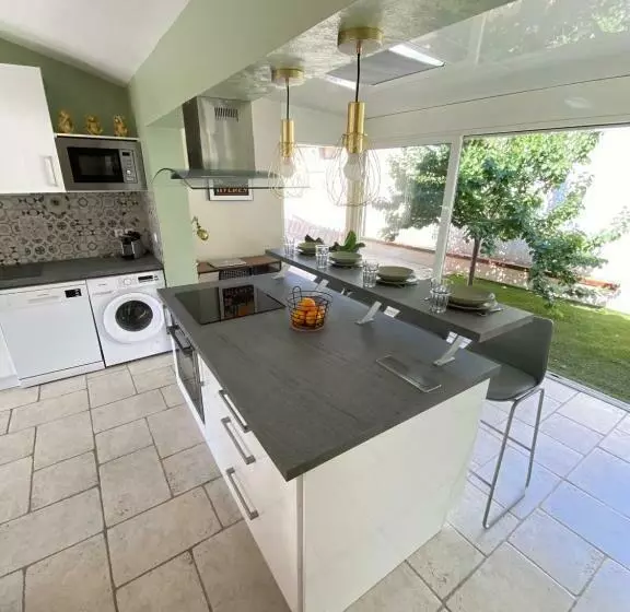 Charmant Logement Entre Hyeres Et Toulon