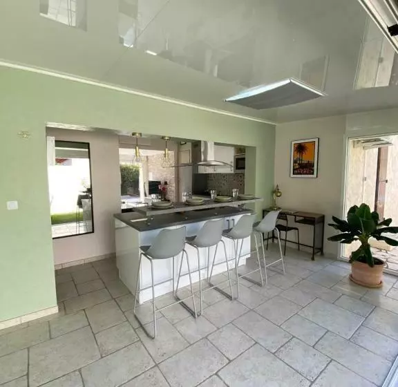 Charmant Logement Entre Hyeres Et Toulon