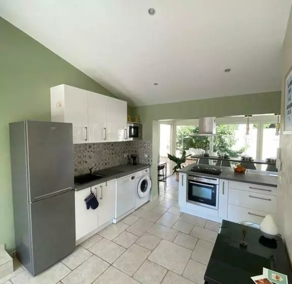 Charmant Logement Entre Hyeres Et Toulon