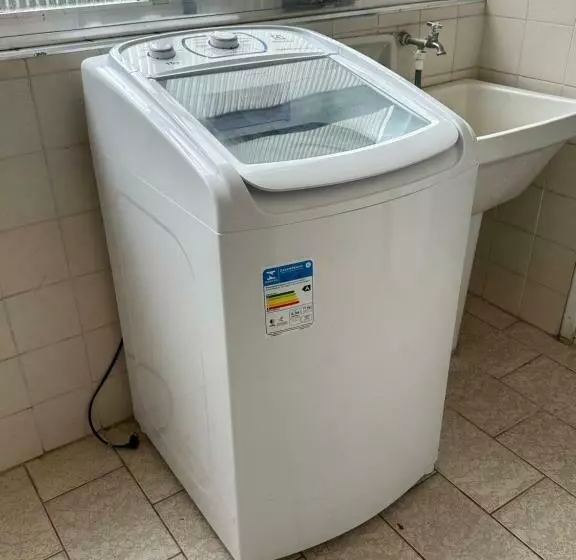 Guarujá Praia Das Pitangueiras A 50 Metros Do Mar