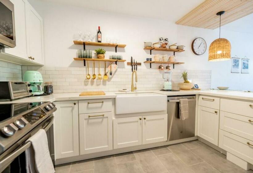 Sohana Lifestyle Apartment I Leeven S Home I Kona