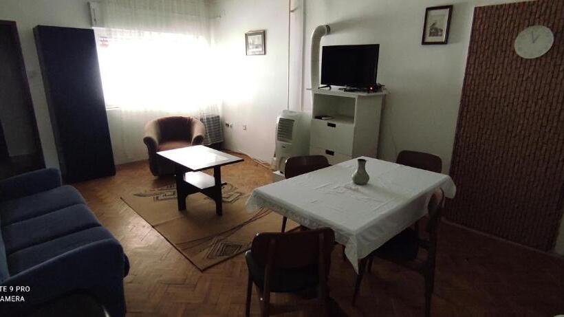 Apartmani Banatski Konak Zrenjanin