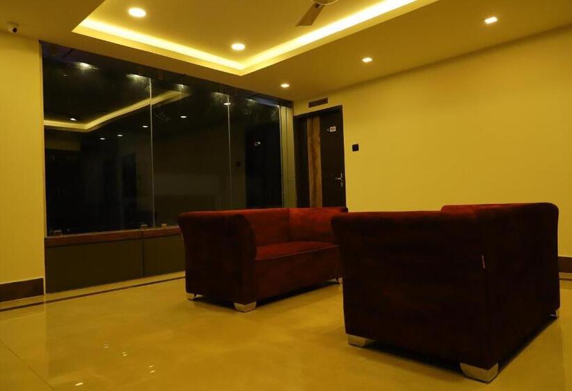 تختخواب و صبحانه Kans One Madipakkam