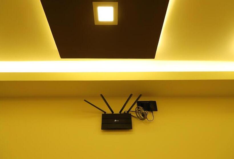 تختخواب و صبحانه Kans One Madipakkam